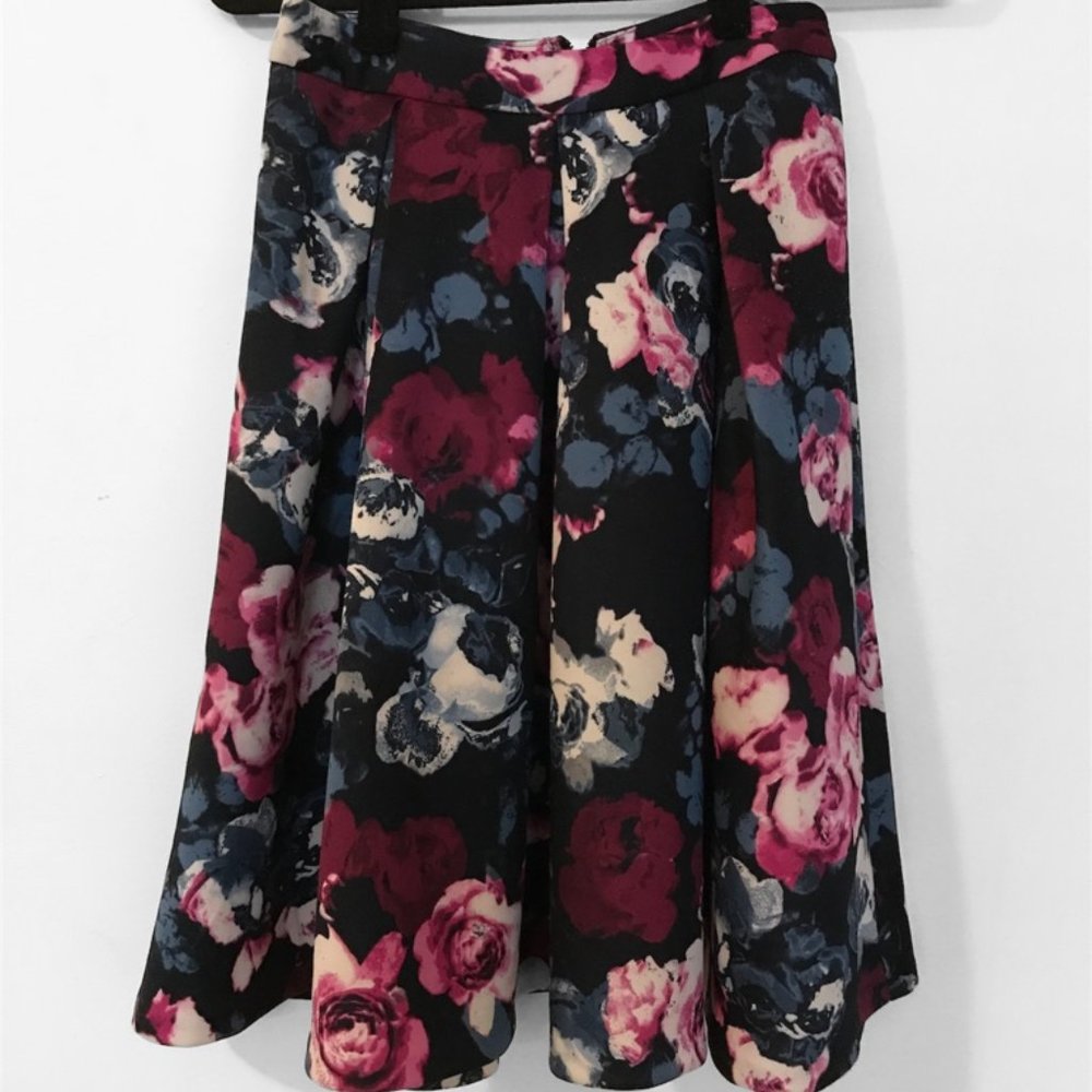 Aqua Pleated Scuba Skirt